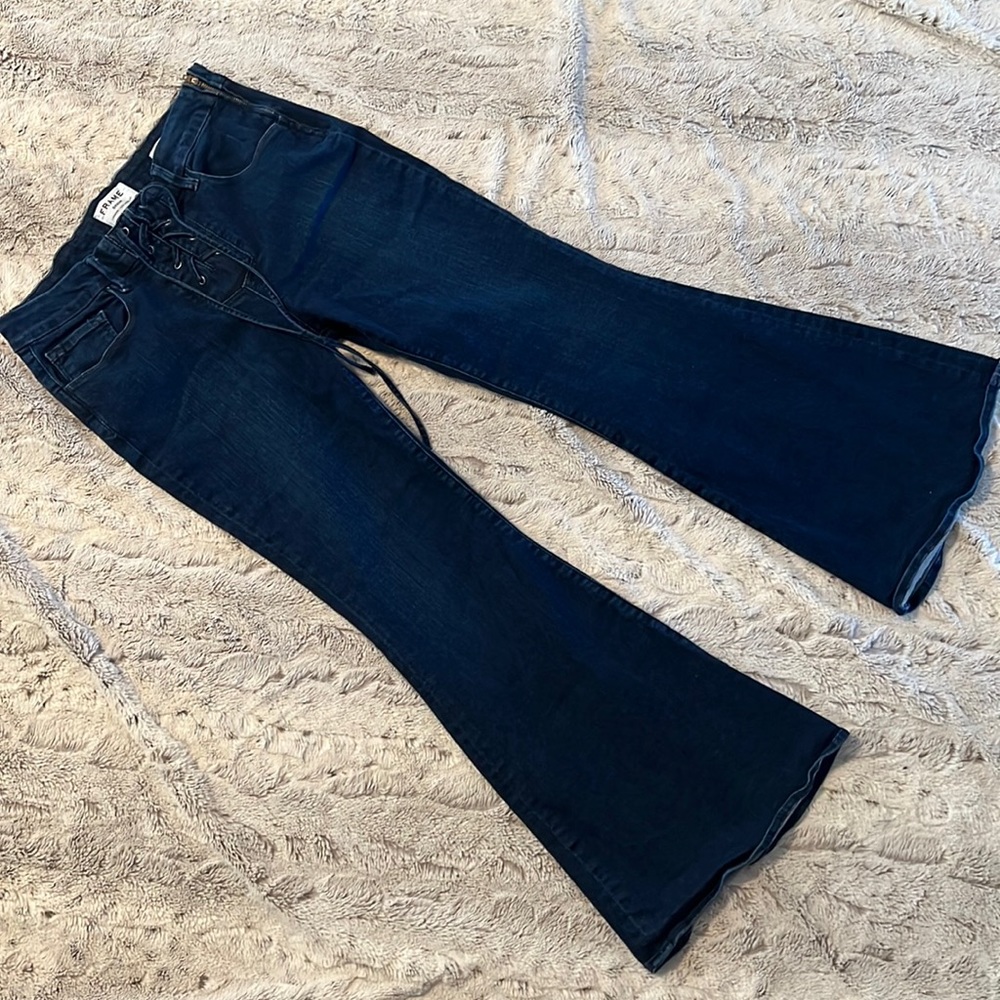 Frame Denim Le Belle Bellbottoms SZ 28